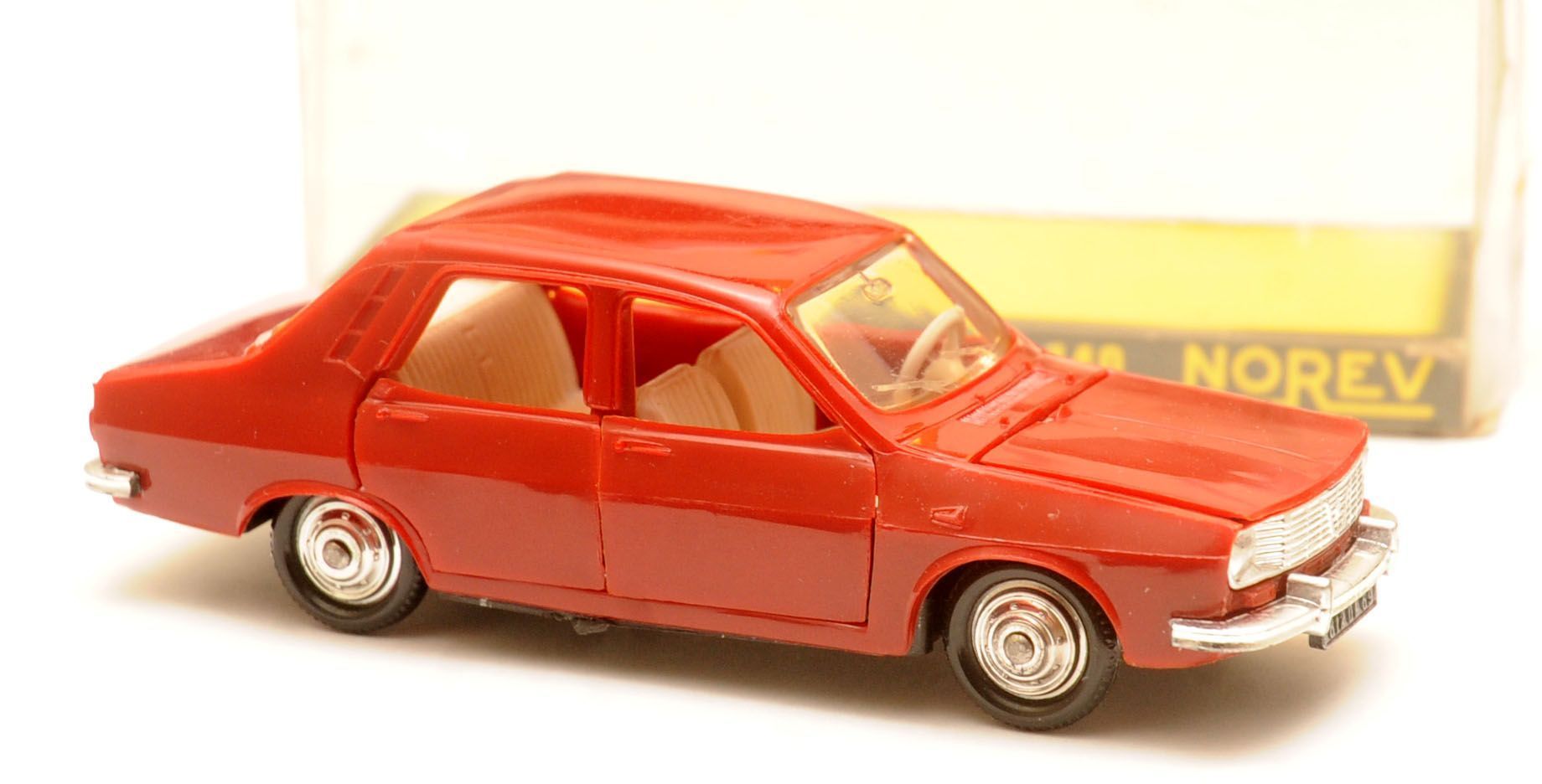 norev plástico n 22 - chrysler 180 - defecto de - Buy Model cars at